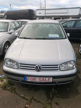 Volkswagen Golf 4  1.6 Benzin - Volkswagen Golf aus 2003: 1.6