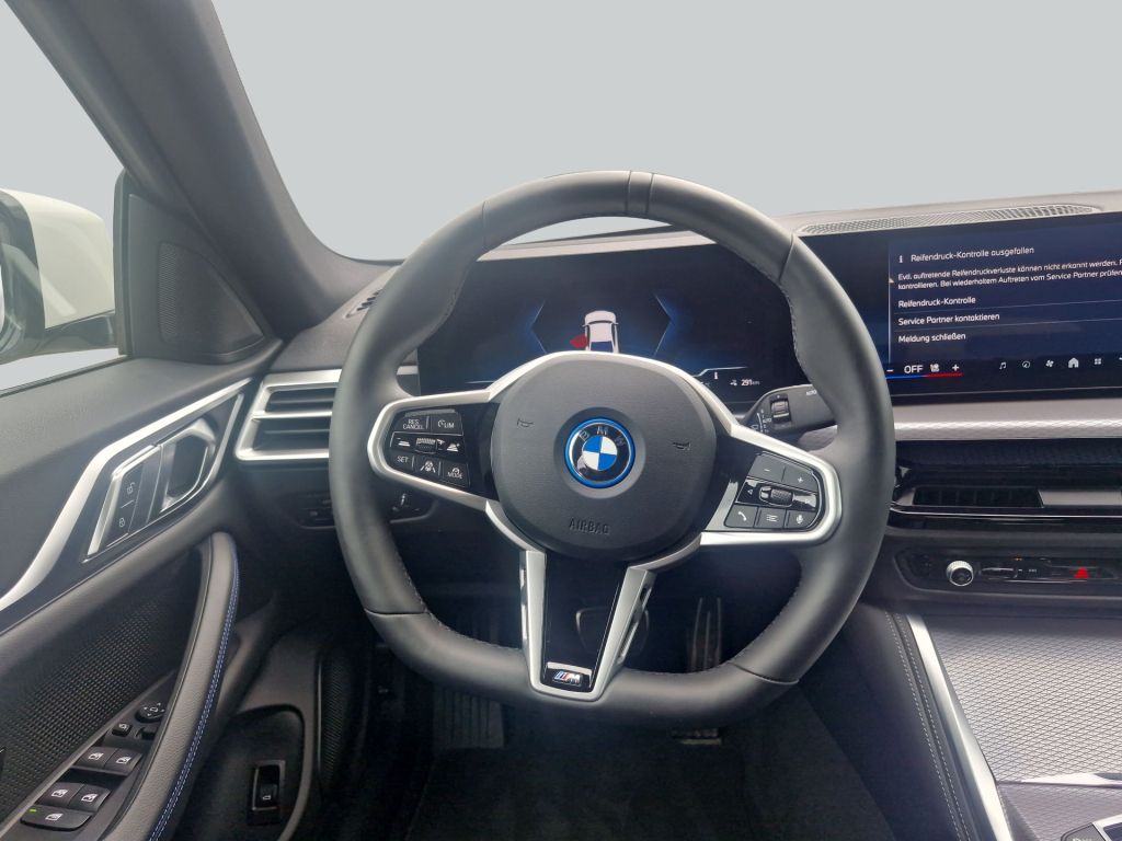 BMW i4 - Bild 17