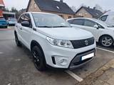 Suzuki Vitara 1.6 LED + ALLWETTER + ALUFELGEN - Suzuki Vitara in Bielefeld