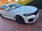 BMW M550i xDrive A - AHK, Garantie bis 02.2028,Glasd - gebrauchte BMW M550 aus dem Jahr 2023