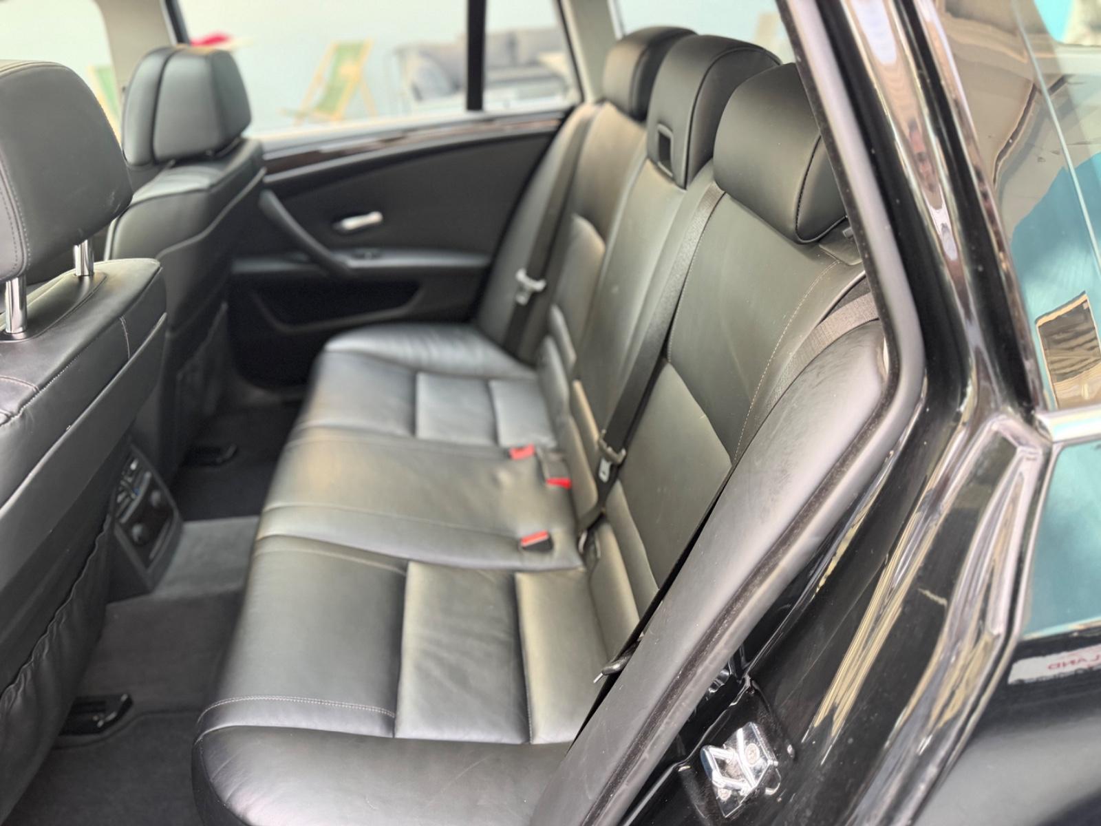 BMW *530 d xDrive*Edition*Exclusive*PANO*LEDER*AHK*