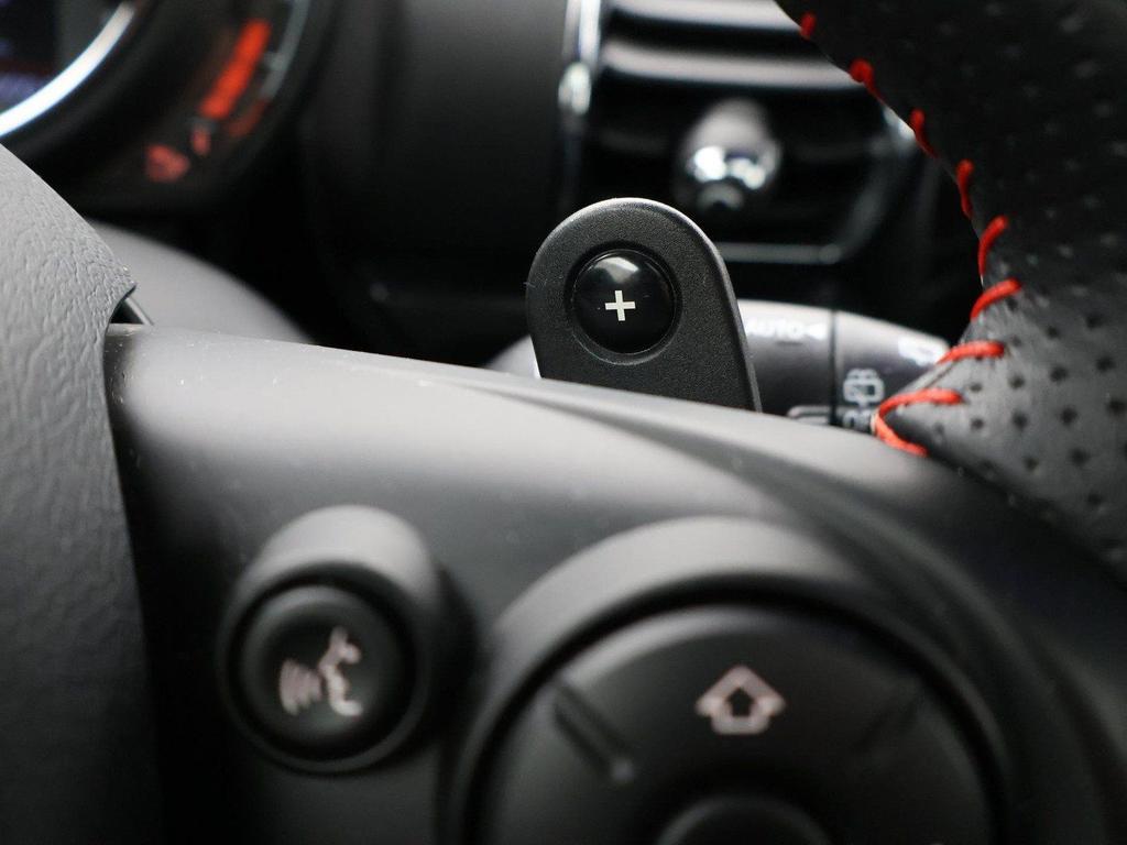 MINI John Cooper Works Clubman