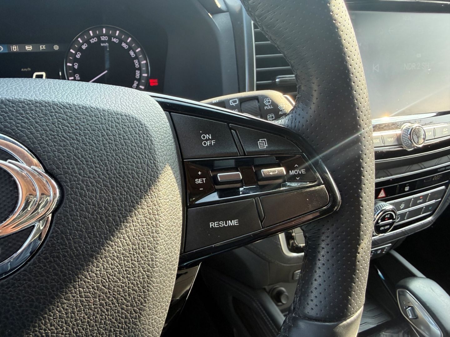 Fahrzeugabbildung KGM Rexton 2.2 AWD AT Sapphire Leder+SHZ+LHZ+Kamera