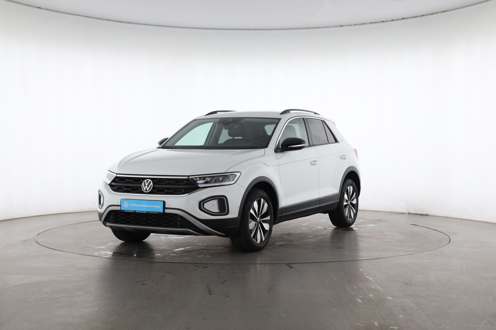 Volkswagen T-Roc - Bild 2