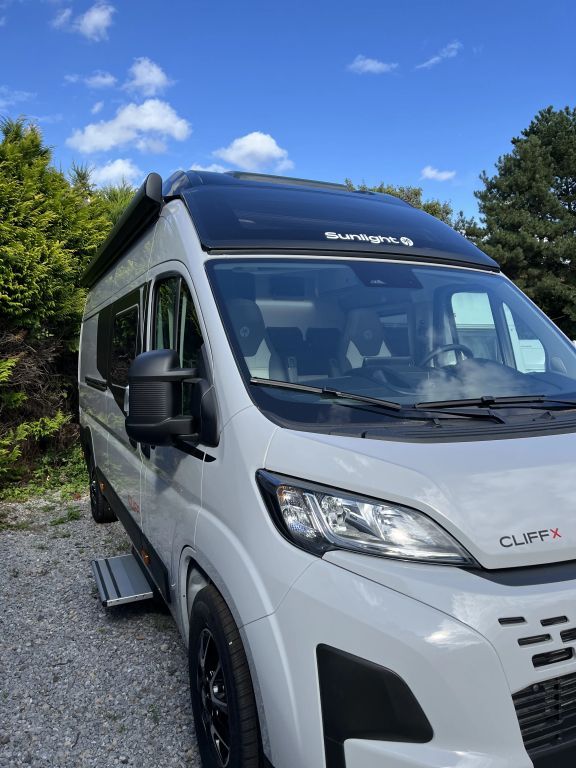 Sunlight, Camper Van Cliff 640 X RT LTE/WiFI Digital Paket