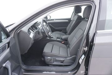 Volkswagen Passat - 9