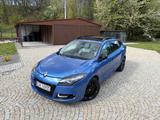 Renault Megane Grandtour GT220 TCe 220 with leather  - Renault Megane GT220