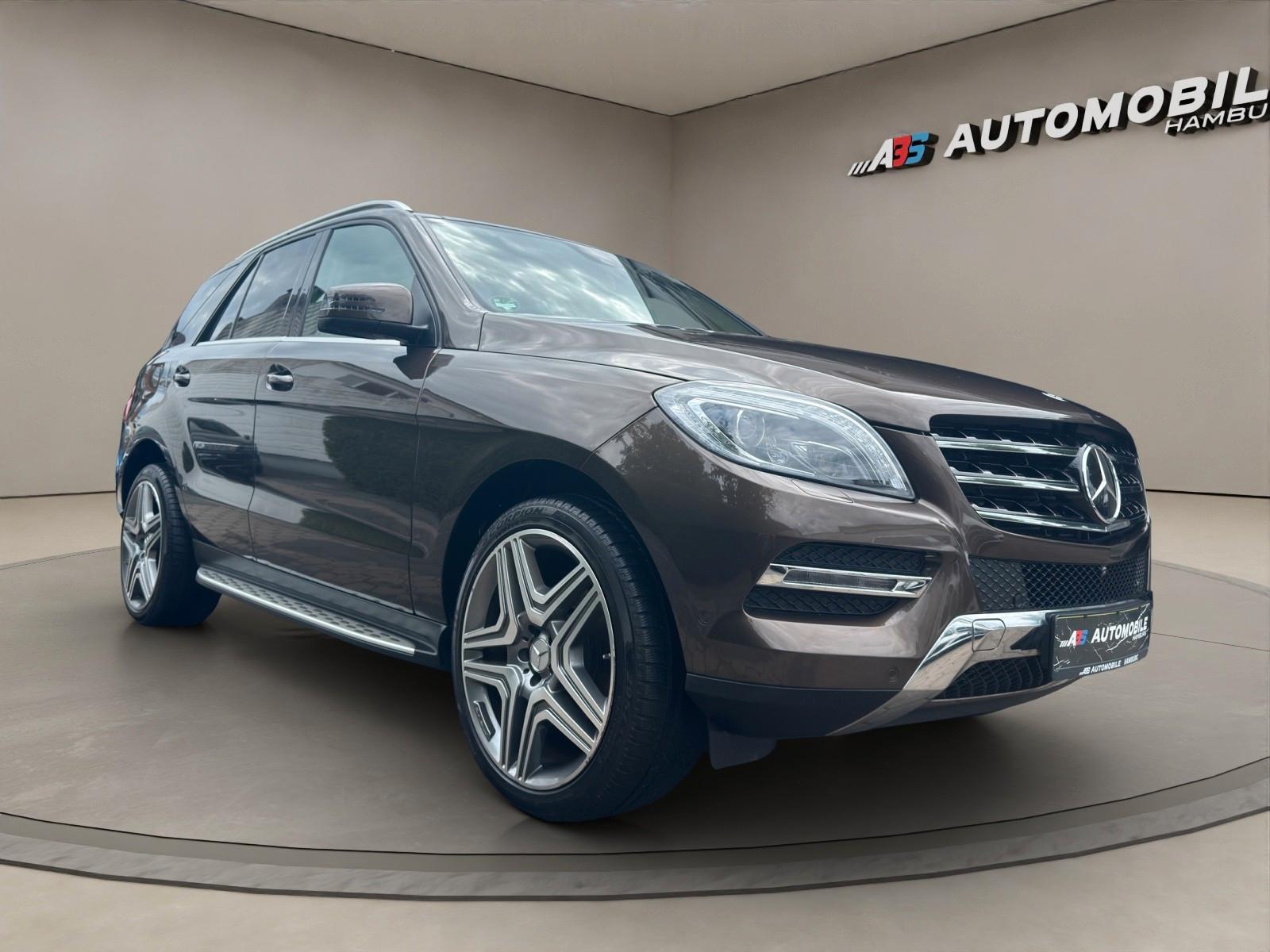 Mercedes-Benz 4MATIC AMG PANO/COMAND/LEDER/STANDHZG/360/ACC