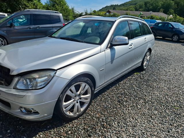Mercedes-Benz C 280 AVANTGARDE