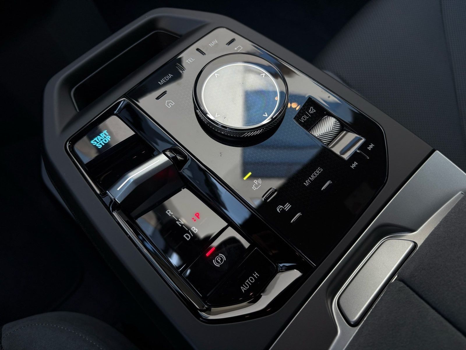 BMW iX - Bild 10