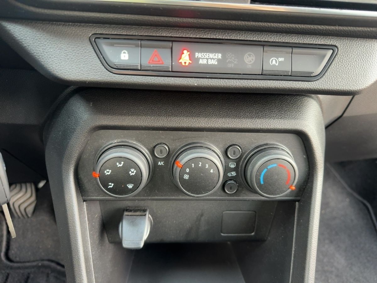 Fahrzeugabbildung Dacia Sandero Comfort SCe 65 Klima