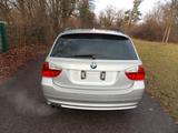 BMW 325i touring Automatik XENON,KLIMA,19 ZOLL, PANO - BMW 325 aus 2005: 325i