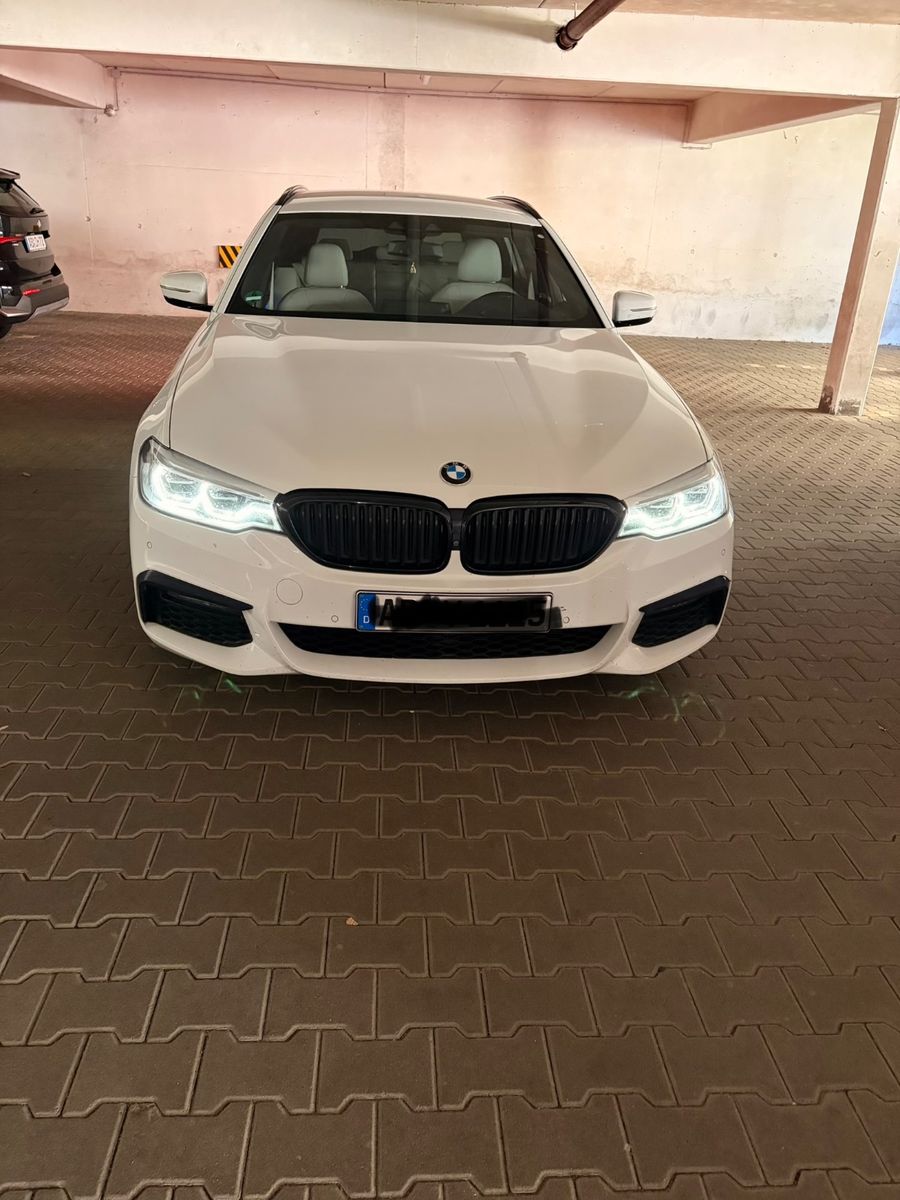 BMW 540d xDrive Touring M Sport HUD HK AHK 360° BMW