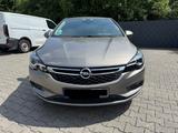 Opel Astra K 1.6 Biturbo - Opel Astra: Biturbo