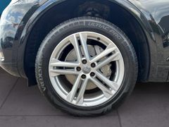 Fahrzeugabbildung Audi Q5 40TDI quattro S tronic S-LINE KEYLESS RFK AHK