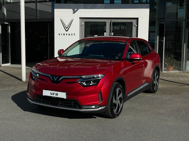 VinFast VF8 ECO