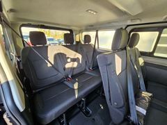 Fahrzeugabbildung Trafic Combi L2H1 3,0t Evolution 2.0 BLUE dCi 15