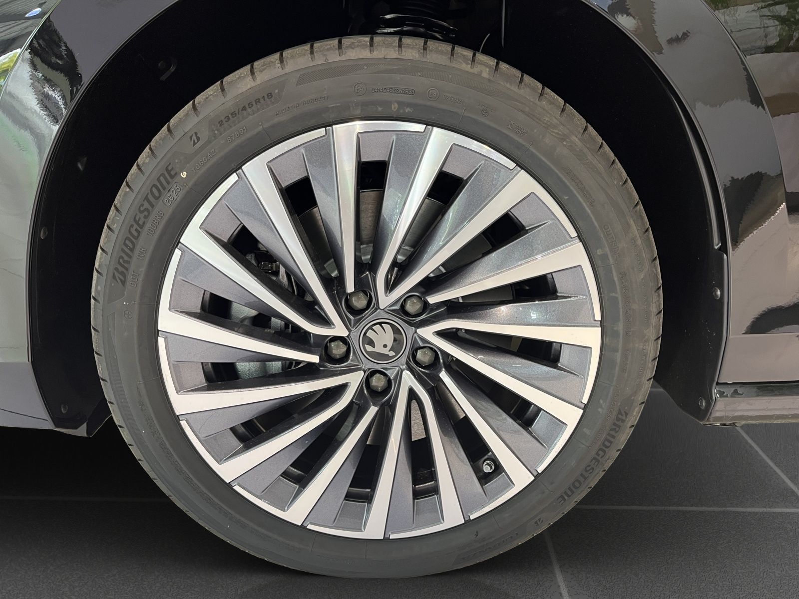 Skoda Superb - Bild 8