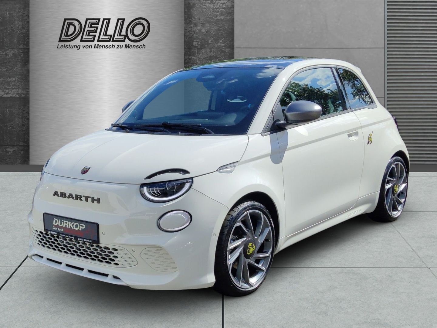 Abarth 500 e Turismo 42kWh Glasdach Sitzheizung Navi Ka