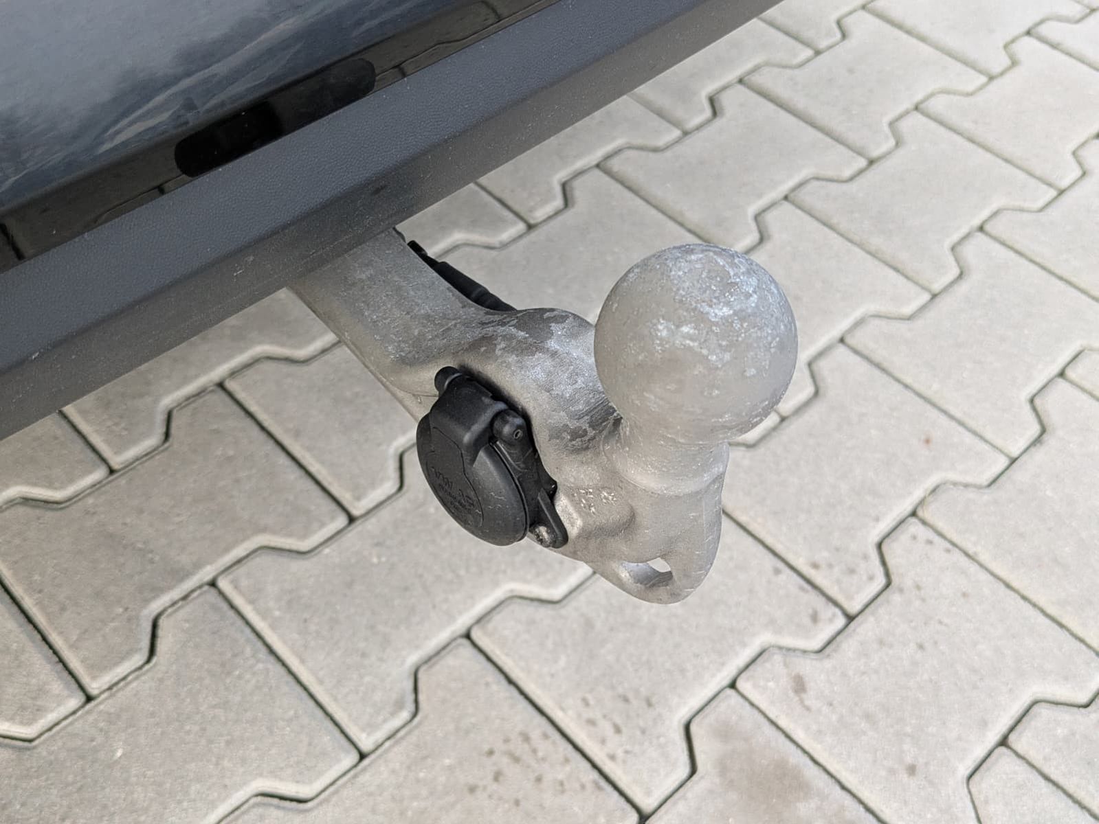 Fahrzeugabbildung Volkswagen Tayron 2.0 TDI 4M R-Line 7Si*MATRIX*AHK*PANO*HUD