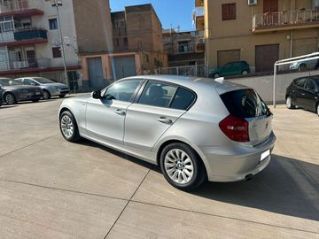 BMW 118 - 10