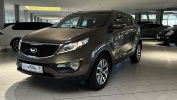 Fotografie Kia Sportage 1.6 GDI 2WD Dream-Team Edition