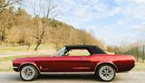 Ford 1967 Ford Mustang Cabrio Deluxe A-Code TÜV H - Ford Mustang aus 1967 mit Benzin-Antrieb: Cabrio