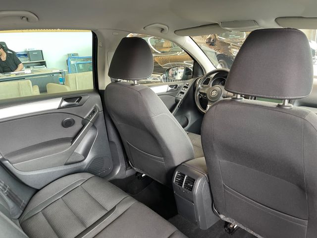 Volkswagen Golf VI Team *TEMPOMAT*SZHZ*KLIMA*PDC*