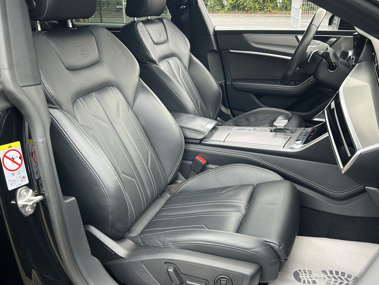 Fahrzeugabbildung Audi A7 50 TDI quattro S-Line Sport / Plus