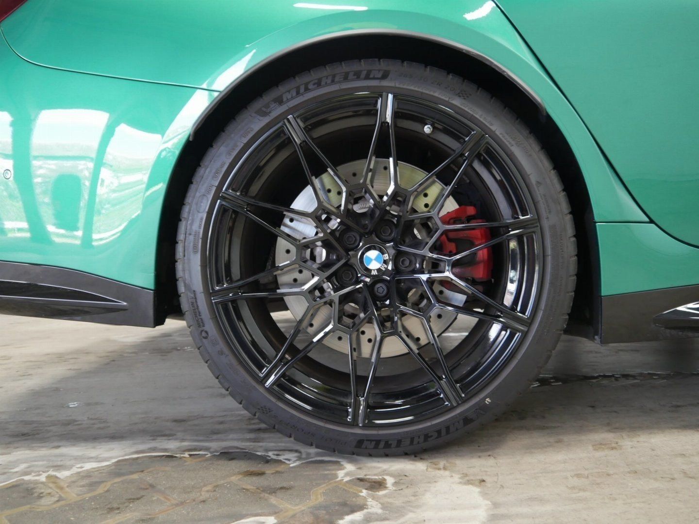 Fahrzeugeinzelansicht 18 Fahrzeugabbildung BMW M3 Competition |Sitzbelüftung |Interieurleisten