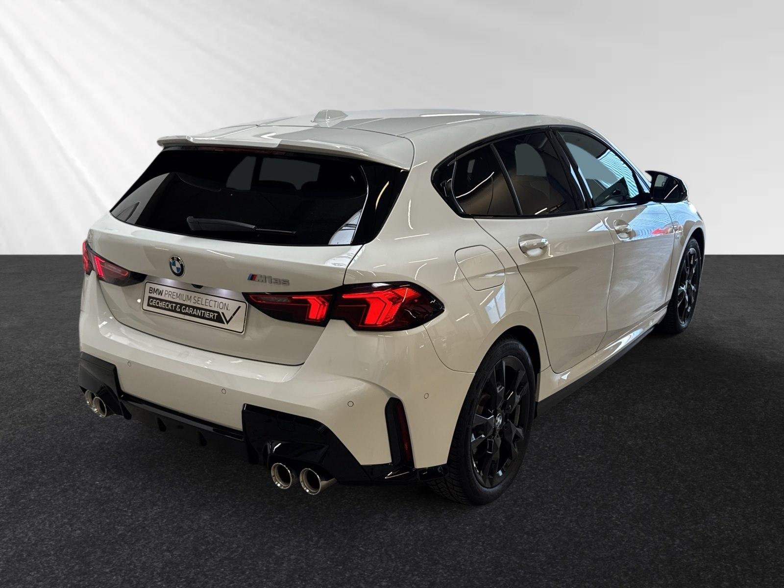 BMW M135 xDrive DrivingAssist.-Prof.|Head-Up|HiFi