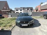 Jaguar xe 20d pure - Jaguar XE Pure mit Diesel-Antrieb
