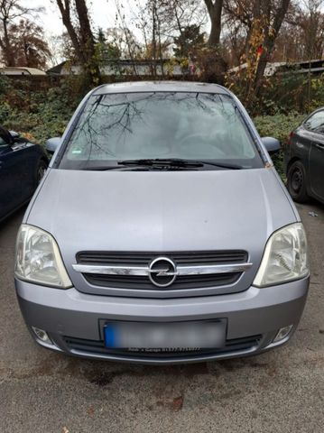 Opel Meriva 1.6 Cosmo 74kW 