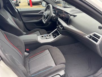 BMW i4 eDrive40 M Sportpaket HK HiFi DAB LED RFK