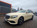 Mercedes-Benz E 200 d Automatik Navigation Voll-LED