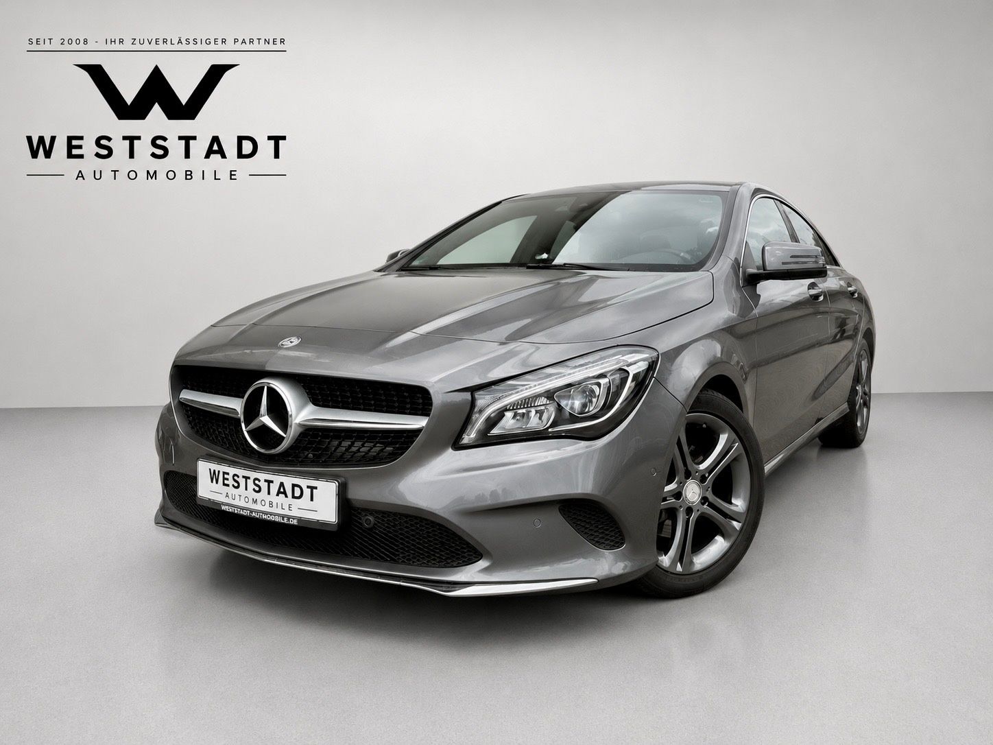MERCEDES-BENZ CLA 180 Urban *Navi*Xenon*LED*8 Fach Alufelgen*
