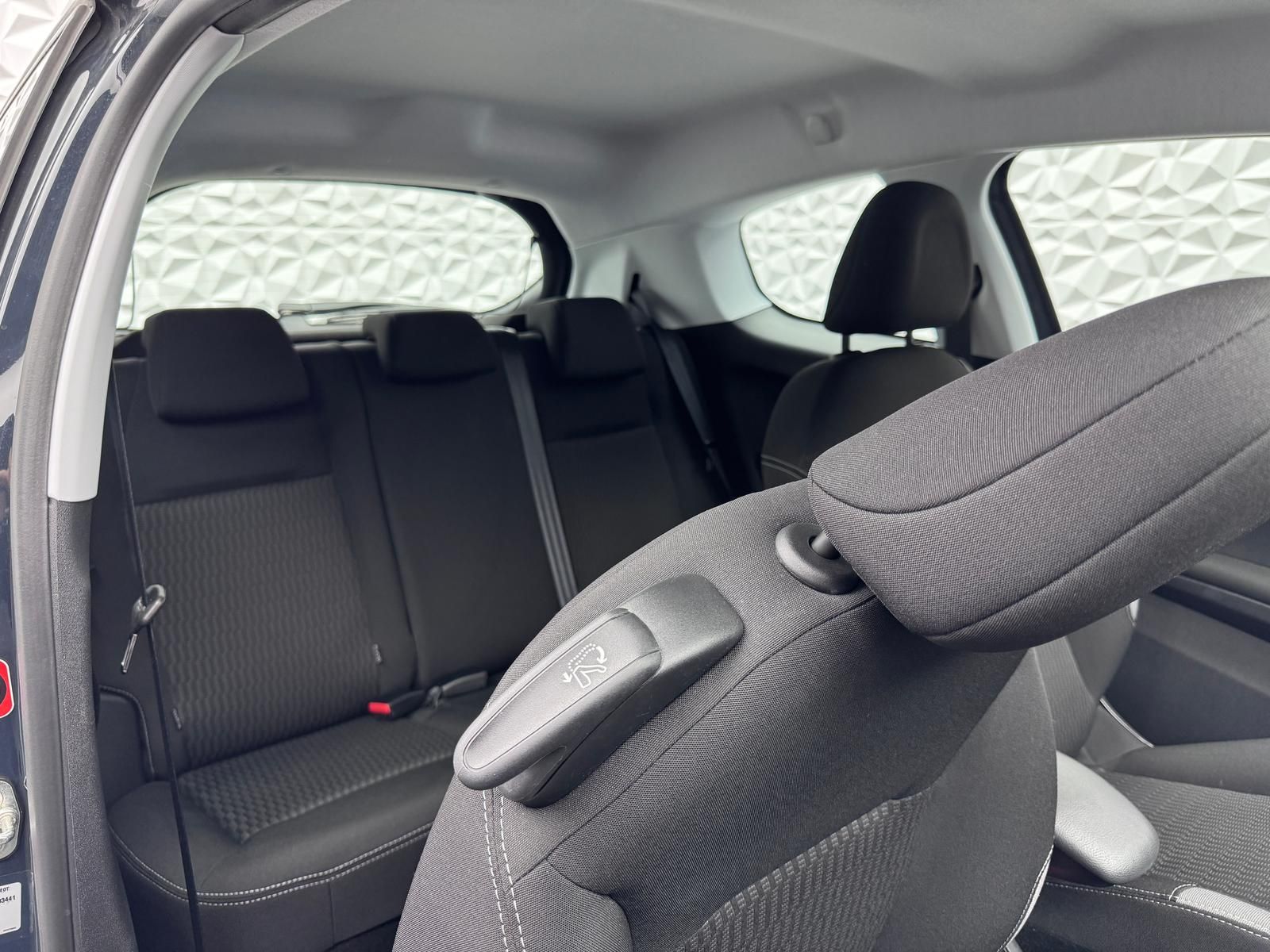 Fahrzeugabbildung Peugeot 1.2 e-VTi/PDC/TEMPOM/LED/HiFi/SITZHEIZ/ALLWETTER
