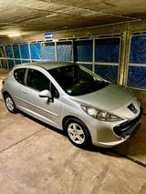 Peugeot PEUGEOT 207 95000KM TÜV u. SERVICE NEU SON... - gebrauchte Peugeot 207 aus dem Jahr 2006