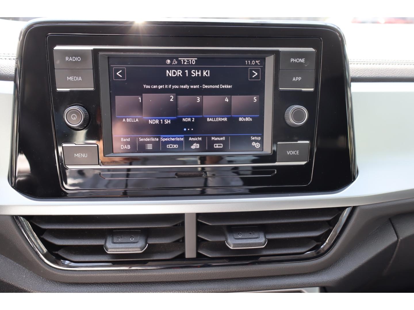 Volkswagen T-Roc 1.5 TSI Life 110 KW DSG Sitzhzg. GJ RFK, миниатюра 27