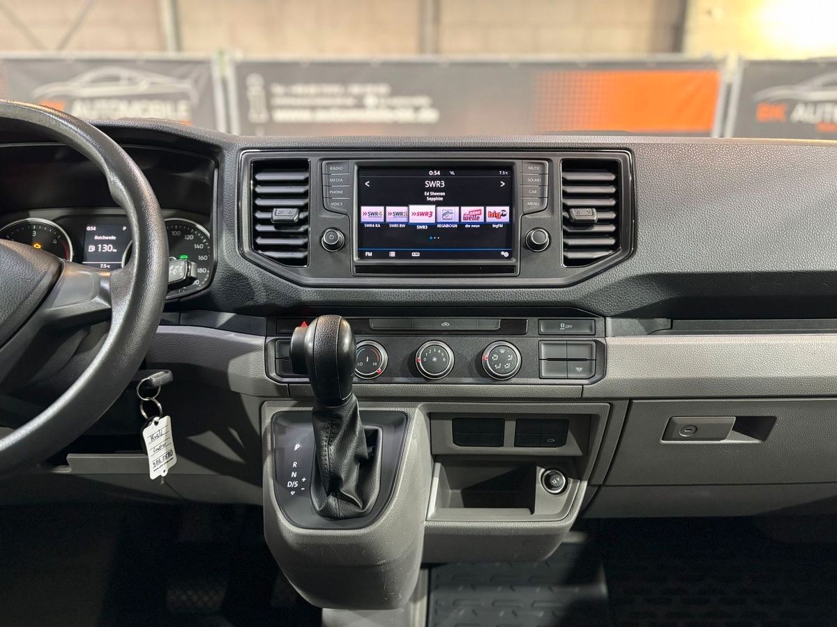 Fahrzeugabbildung Volkswagen Crafter Pritsche Pritsche 35 mittellang FWD