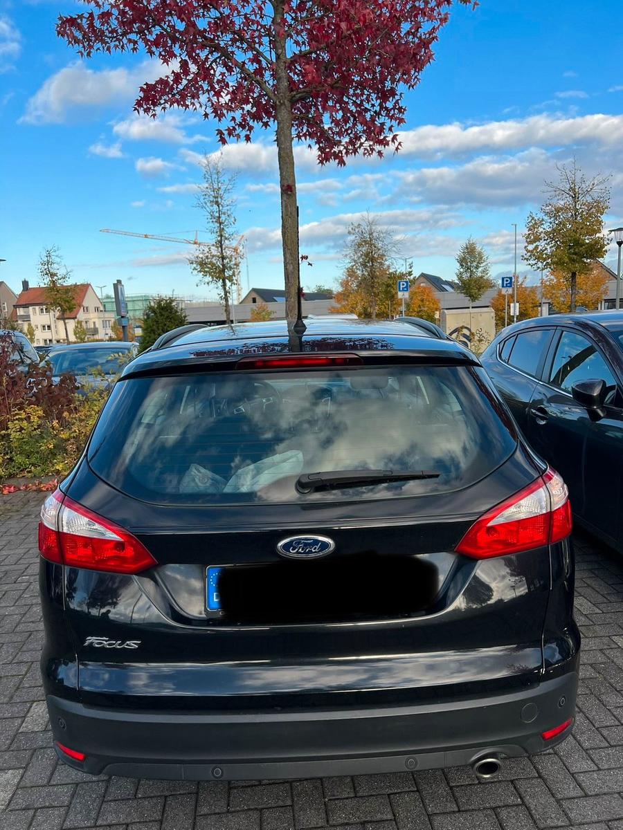 Ford Focus 2014 — photo 9