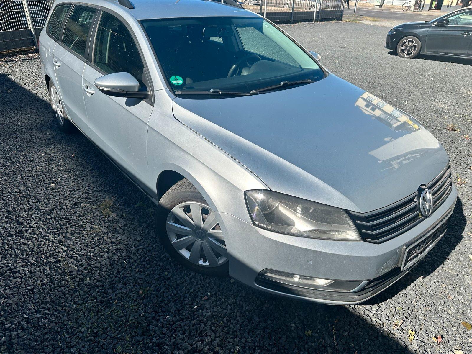 Volkswagen Passat 2012 — engine 140 HP (103kW)