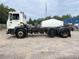 MAN 18.284 6x2 manual gear 6 cylinder - MAN 18 284