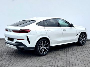 Bild 5 BMW X6 xDrive 30 d M Sport Paket /LASER/HUD/H&K/CAM