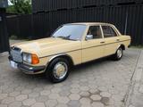 Mercedes-Benz 200 W123-Automatik,Servo H-Gutachten 13000.-€ - Mercedes-Benz 200: W123