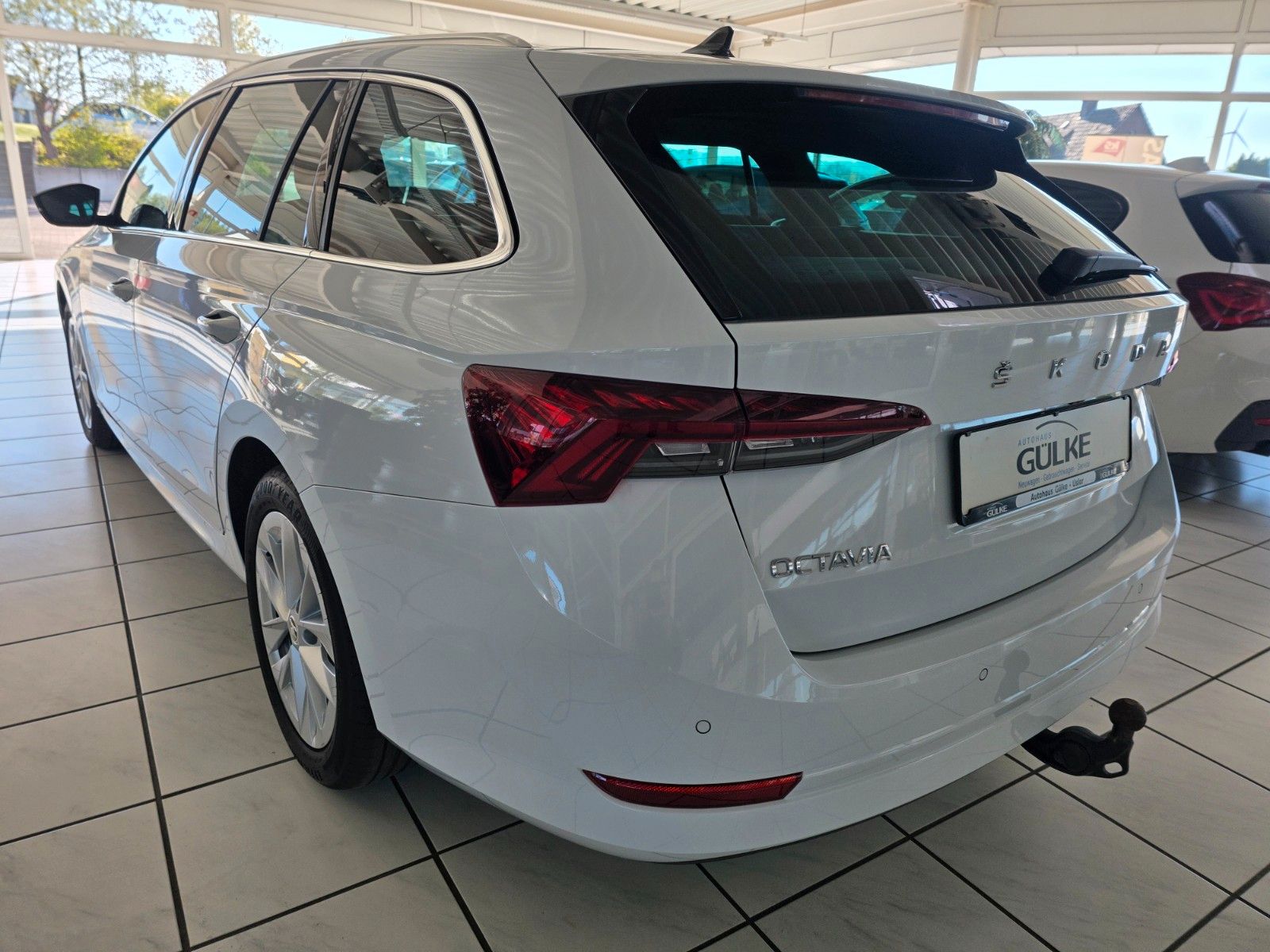 Skoda Octavia Combi Style 2.0 TDI DSG AHK, SHZ,Nav foto 3