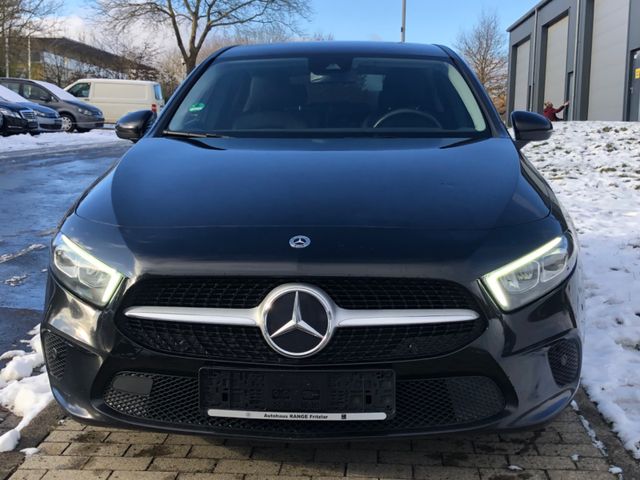 Mercedes-Benz A 180 d  Guter Zustand+1-HAND+CAM+NAVI+LED+Leder