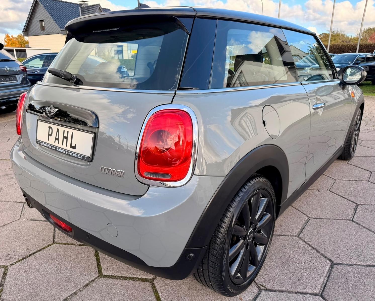 MINI Cooper 1.5 Aut. PANORAMADACH NAVI PDC