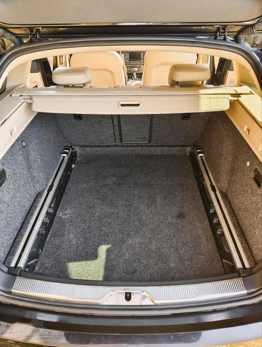 Skoda Superb 2011 — photo 6