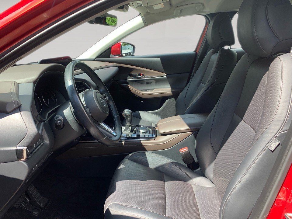 Fahrzeugabbildung Mazda CX-30 2.0i 150PS A/T SELECTION Leder
